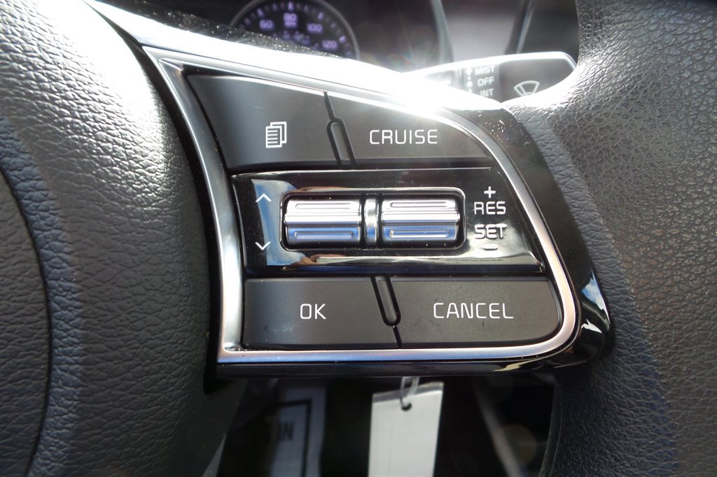 Used 2020 Kia Forte LXS FWD image 32
