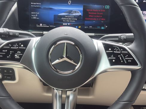 Used 2026 Mercedes-Benz GLA 250 image 17