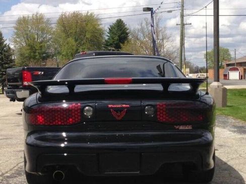 Used 1998 Pontiac Firebird Formula RWD image 4