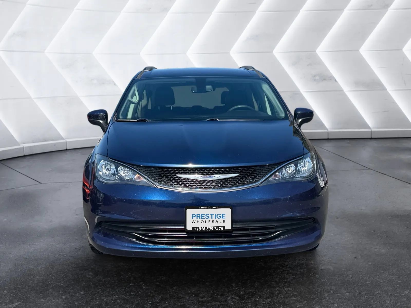 Used 2020 Chrysler Voyager Lxi FWD image 8