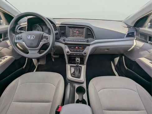 Used 2017 Hyundai Elantra SE FWD image 14