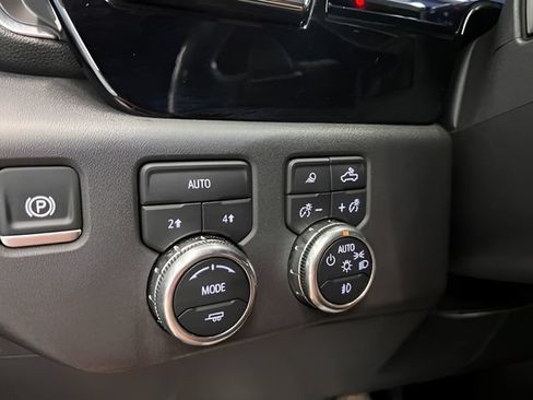 Certified 2024 GMC Sierra 1500 SLT w/ SLT Convenience Package AWD/4WD image 17