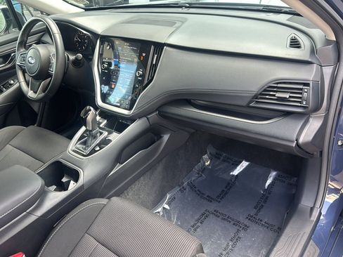 Used 2025 Subaru Legacy Premium AWD/4WD image 11