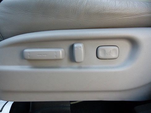 Used 2023 Honda Passport EX-L image 23