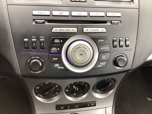 Used 2011 MAZDA MAZDA3 s Sport w/ Tech Pkg image 20