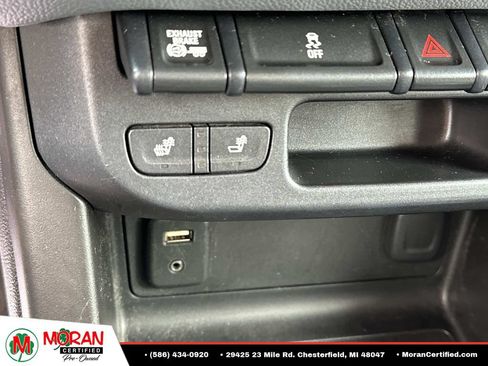 Used 2016 Chevrolet Colorado Z71 AWD/4WD image 25