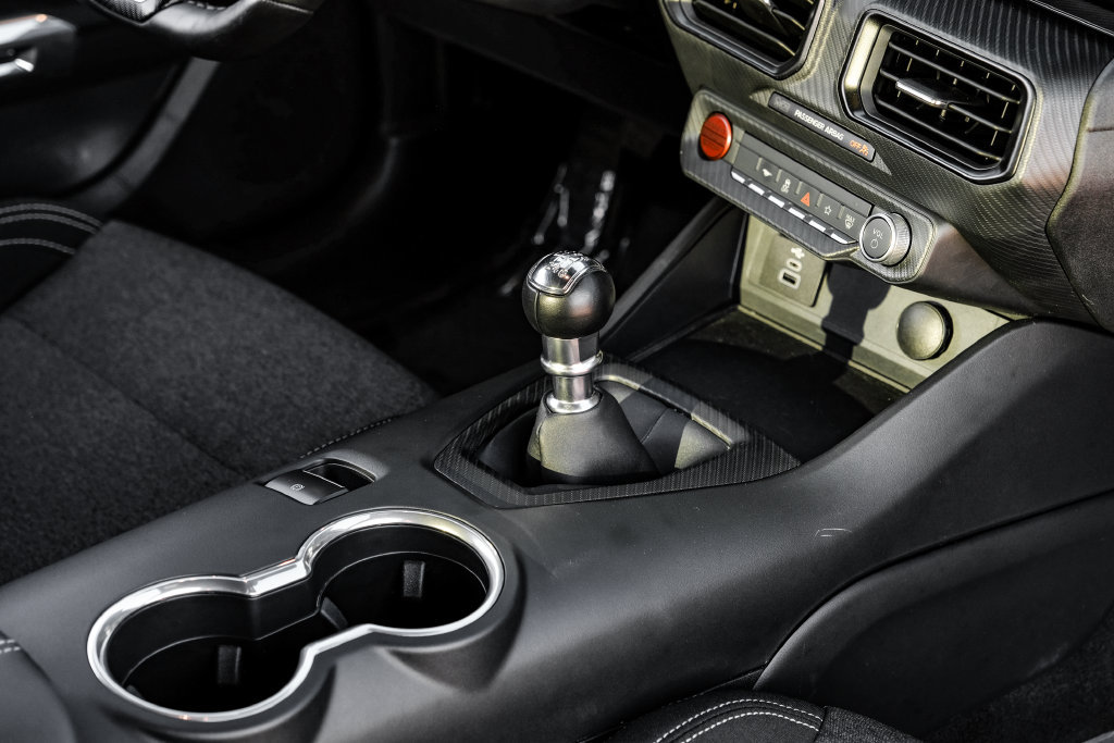 Used 2024 Ford Mustang GT RWD image 17