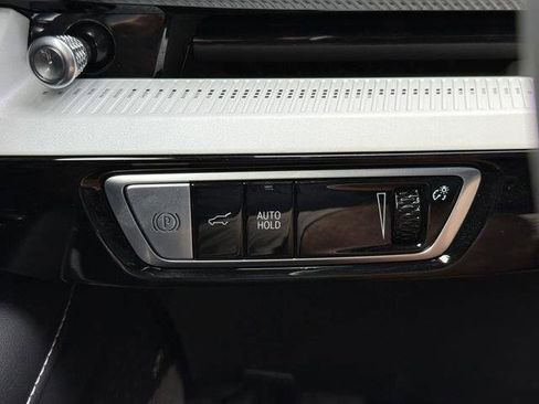 New 2025 Cadillac Optiq Sport 1 image 33