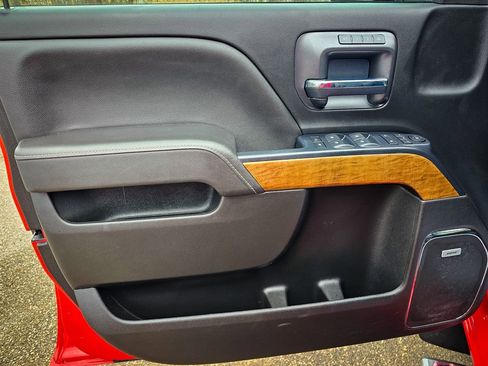 Used 2017 Chevrolet Silverado 1500 LTZ w/ Sport Package image 10