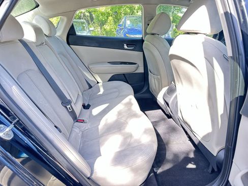 Used 2016 Kia Optima LX FWD image 16