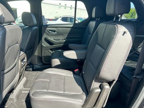 Certified 2022 Chevrolet Traverse RS w/ LPO, Floor Liner Package image 28