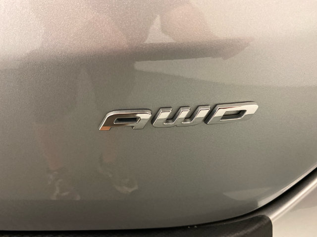Used 2024 Ford Edge SEL AWD/4WD image 9