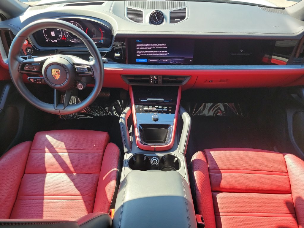 Certified 2026 Porsche Cayenne Coupe AWD/4WD image 20
