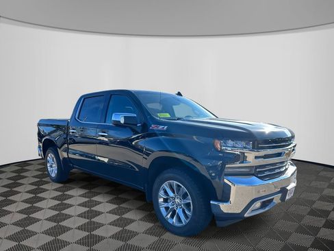 Used 2022 Chevrolet Silverado 1500 LTZ w/ LTZ Premium Package image 3