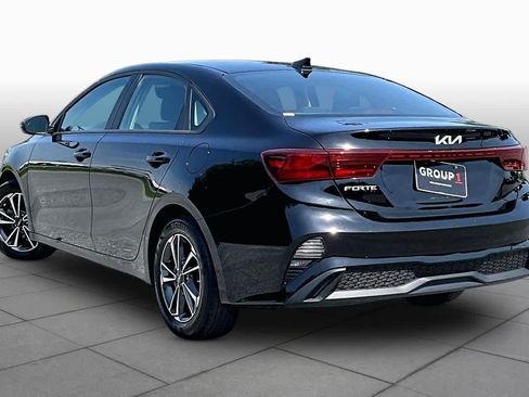 Used 2023 Kia Forte LXS w/ LXS Technology Package FWD image 12