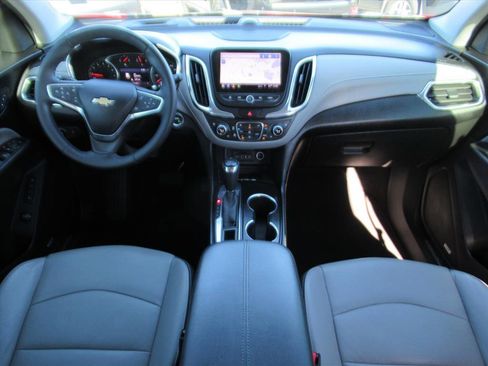 Used 2019 Chevrolet Equinox Premier image 11