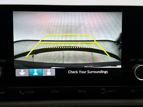 Used 2024 Honda CR-V LX image 11