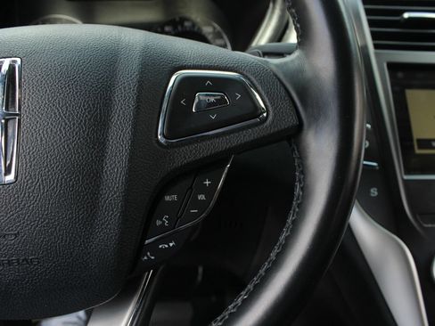 Used 2019 Lincoln MKC Reserve w/ MKC Climate Package AWD/4WD image 30