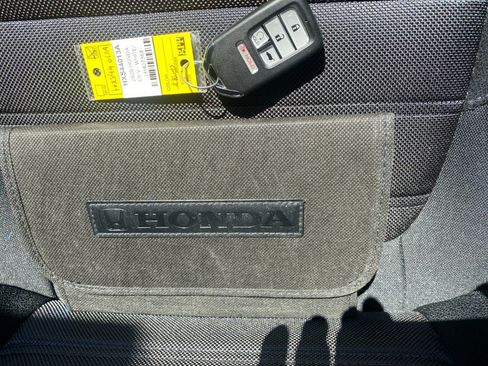 Used 2020 Honda CR-V EX image 38