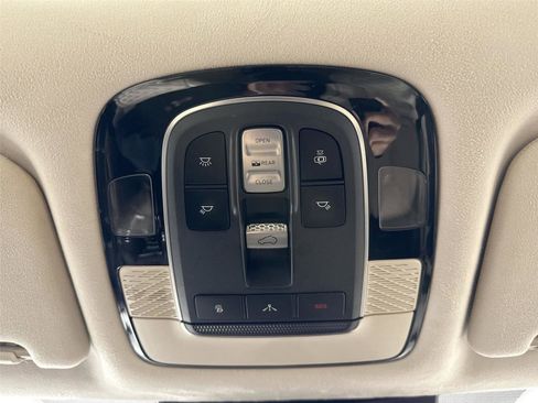 Used 2020 Hyundai Palisade Limited image 22