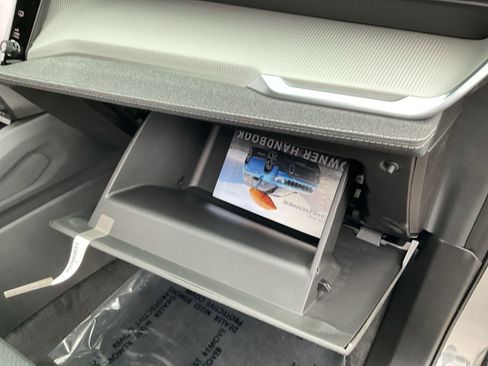 New 2026 Jeep Cherokee Laredo image 17