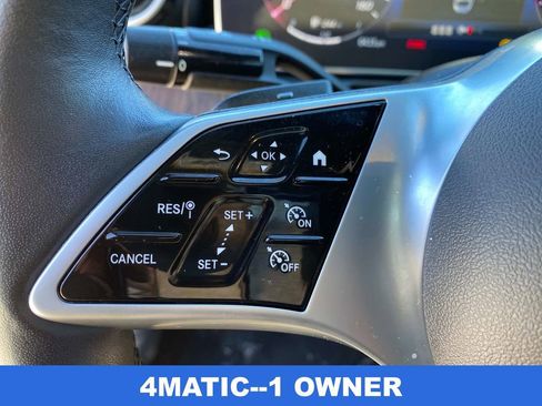 Used 2023 Mercedes-Benz C 300 4MATIC Sedan image 16