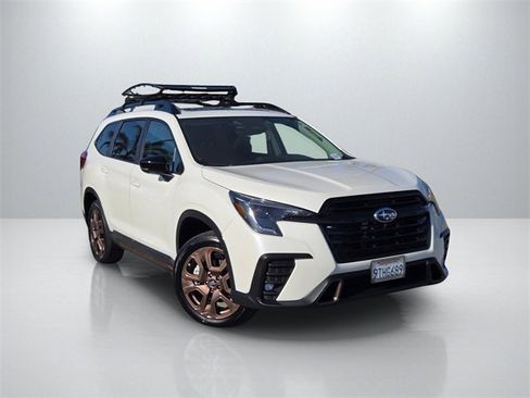 Used 2025 Subaru Ascent Bronze Edition w/ Popular Package #2 image 1