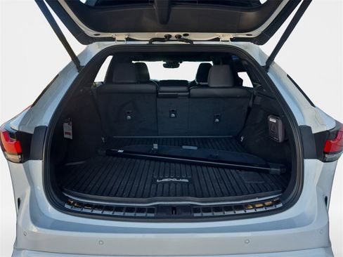 Used 2023 Lexus RX 500h F Sport image 23