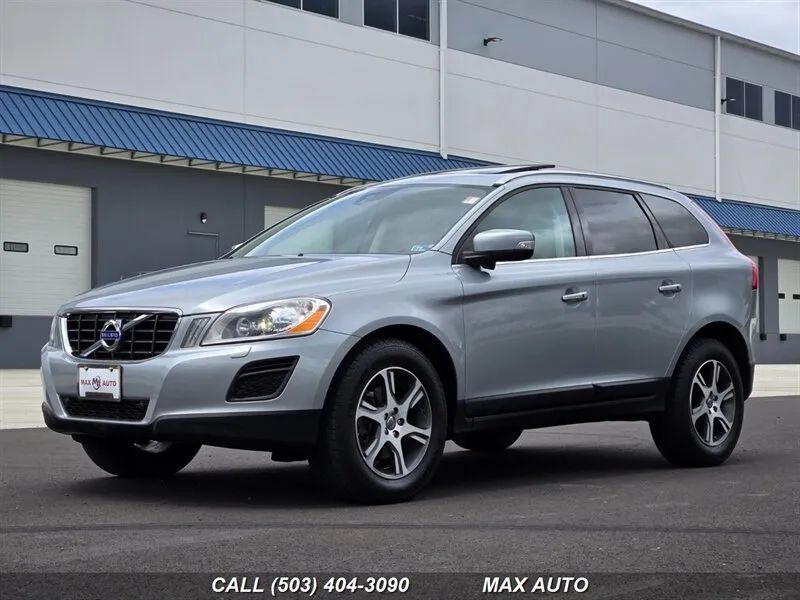 Used 2013 Volvo XC60 T6 AWD/4WD image 4
