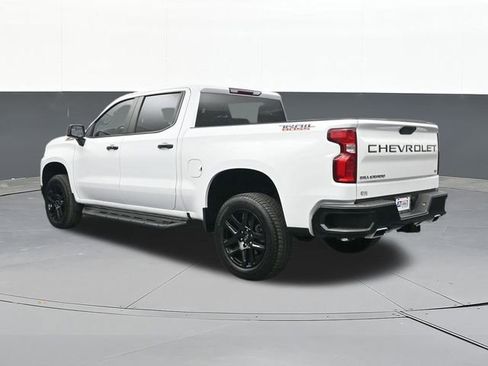 Used 2021 Chevrolet Silverado 1500 LT Trail Boss w/ Bed Protection Package AWD/4WD image 10