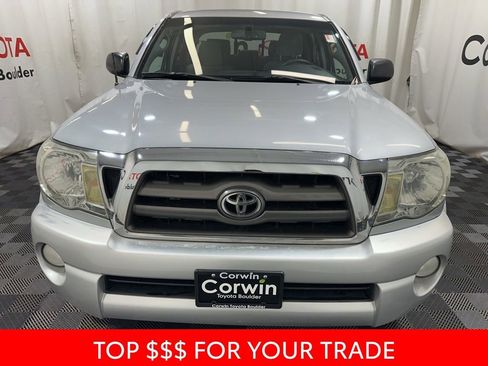 Used 2010 Toyota Tacoma 4x4 Double Cab image 2
