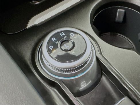 Used 2025 Ford Explorer ST-Line w/ ST-Line Street Pack image 18