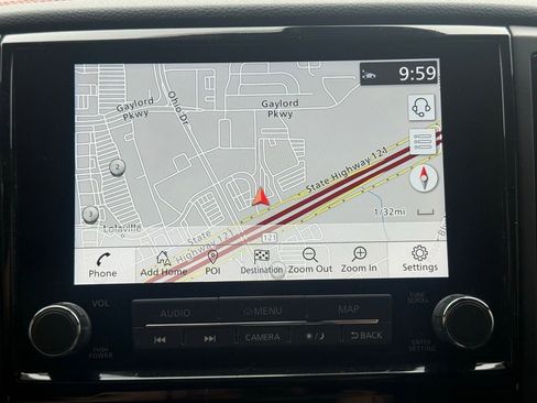 Used 2023 Nissan Titan PRO-4X w/ Pro-4x Convenience Package image 9