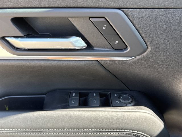 New 2027 GMC Terrain Elevation w/ Black Edition AWD/4WD image 17