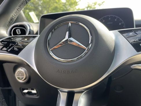 Used 2025 Mercedes-Benz C 300 Sedan w/ Winter Package image 29