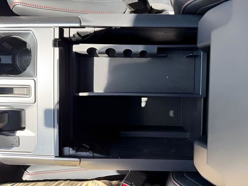 Used 2024 Ford F150 Raptor image 23