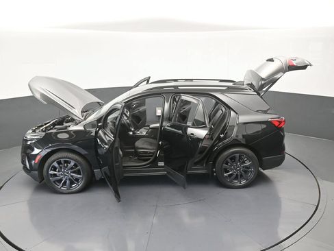 Used 2024 Chevrolet Equinox RS FWD image 65