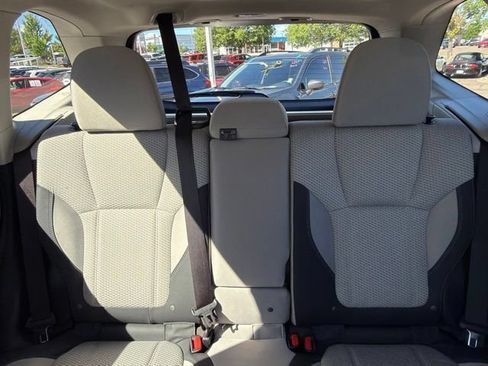 Used 2024 Subaru Forester Premium AWD/4WD image 12