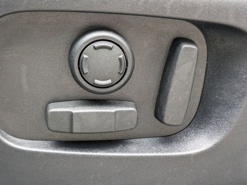 Used 2024 Land Rover Range Rover Evoque S image 21