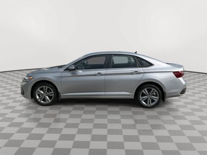 Used 2024 Volkswagen Jetta SE w/ Panoramic Sunroof Package