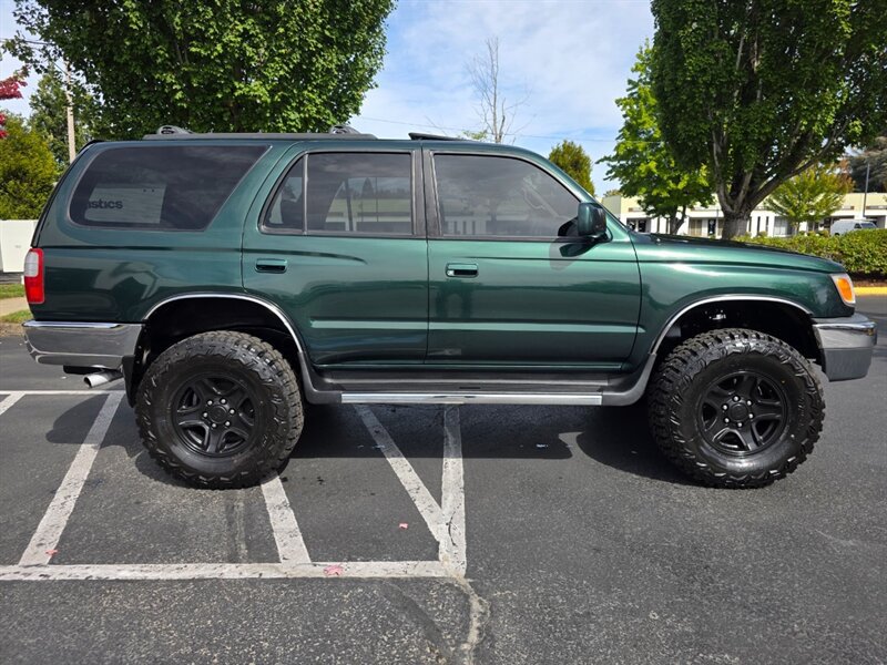 Used 1999 Toyota 4Runner SR5 AWD/4WD image 4