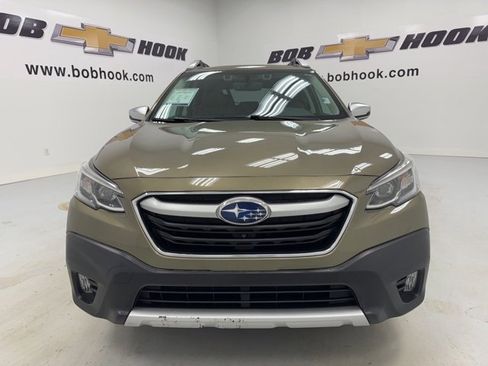 Used 2020 Subaru Outback Touring w/ Popular Package #2 image 2