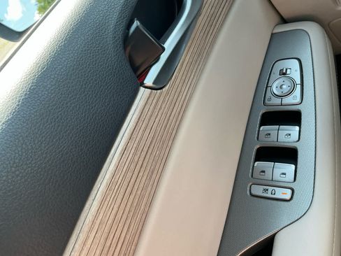 Used 2021 Hyundai Palisade Limited AWD/4WD image 17