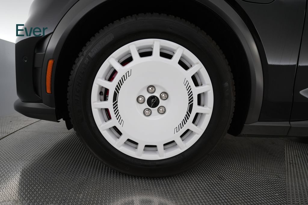 Used 2024 Ford Mustang Mach-E GT AWD/4WD image 19