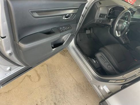 Used 2024 Honda CR-V Sport image 18