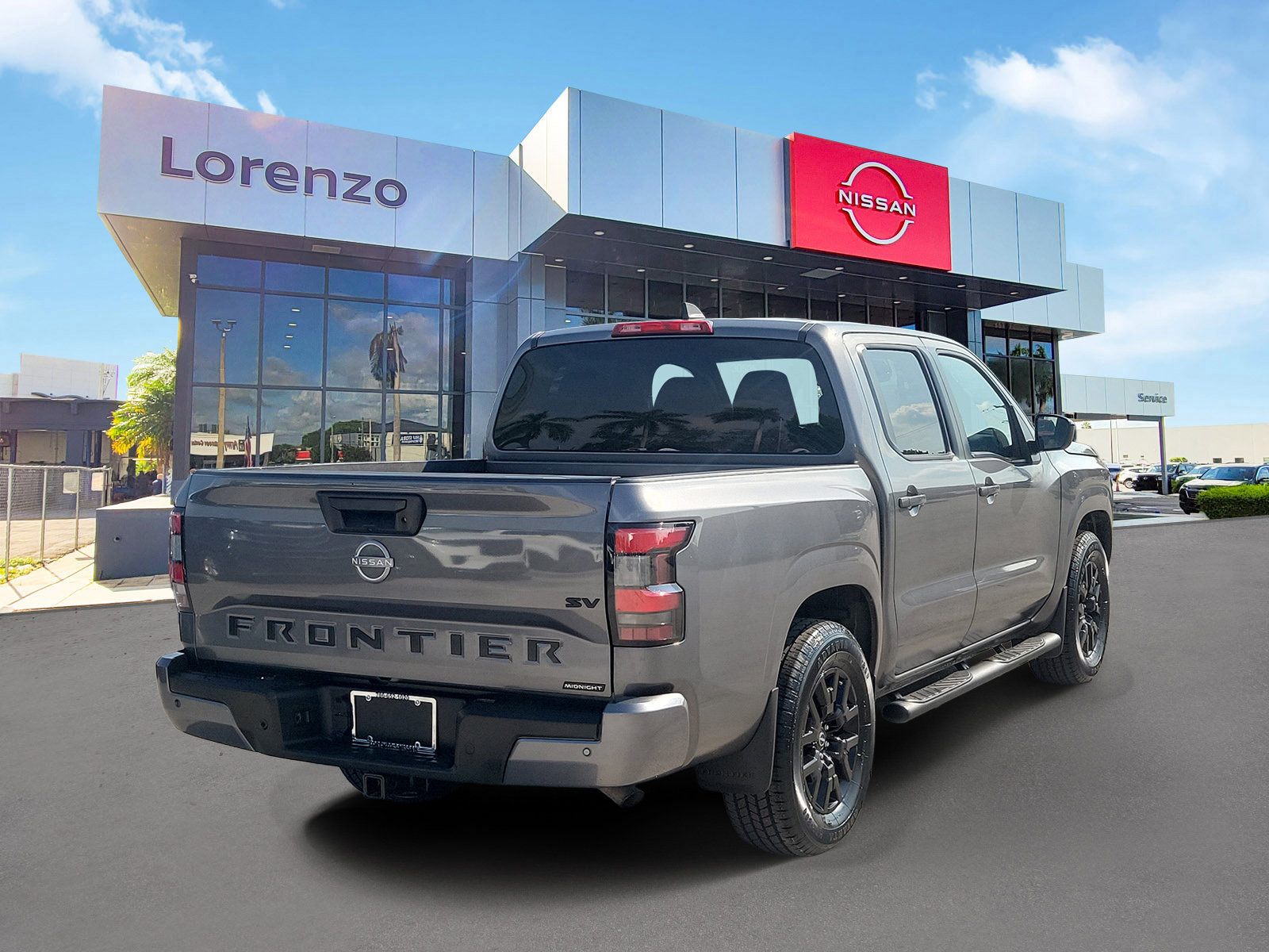 Used 2023 Nissan Frontier SV w/ Midnight Edition Package RWD image 5