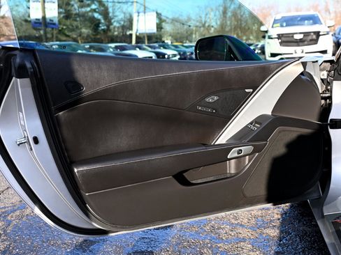 Used 2015 Chevrolet Corvette Stingray Coupe w/ 2LT Preferred Equipment Group image 15