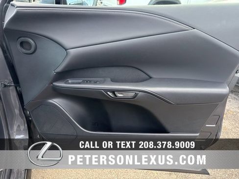 Used 2024 Lexus RX 350 Premium image 11