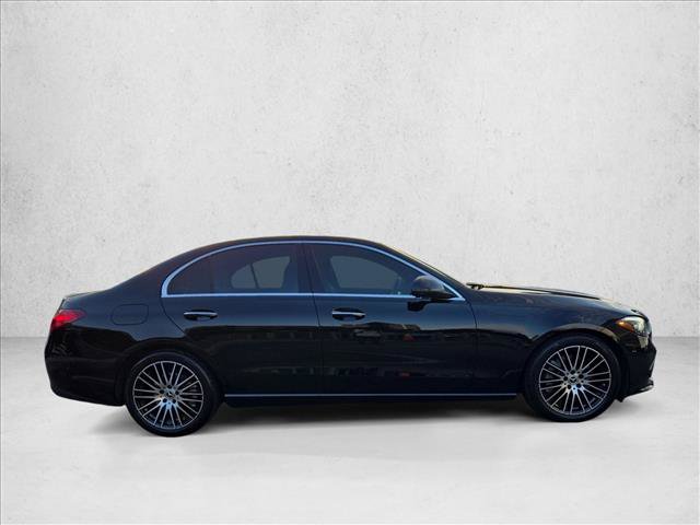 Used 2023 Mercedes-Benz C 300 Sedan image 4