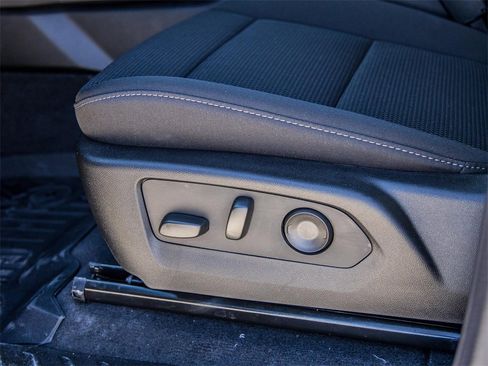 New 2026 GMC Canyon Elevation w/ Convenience Package image 25